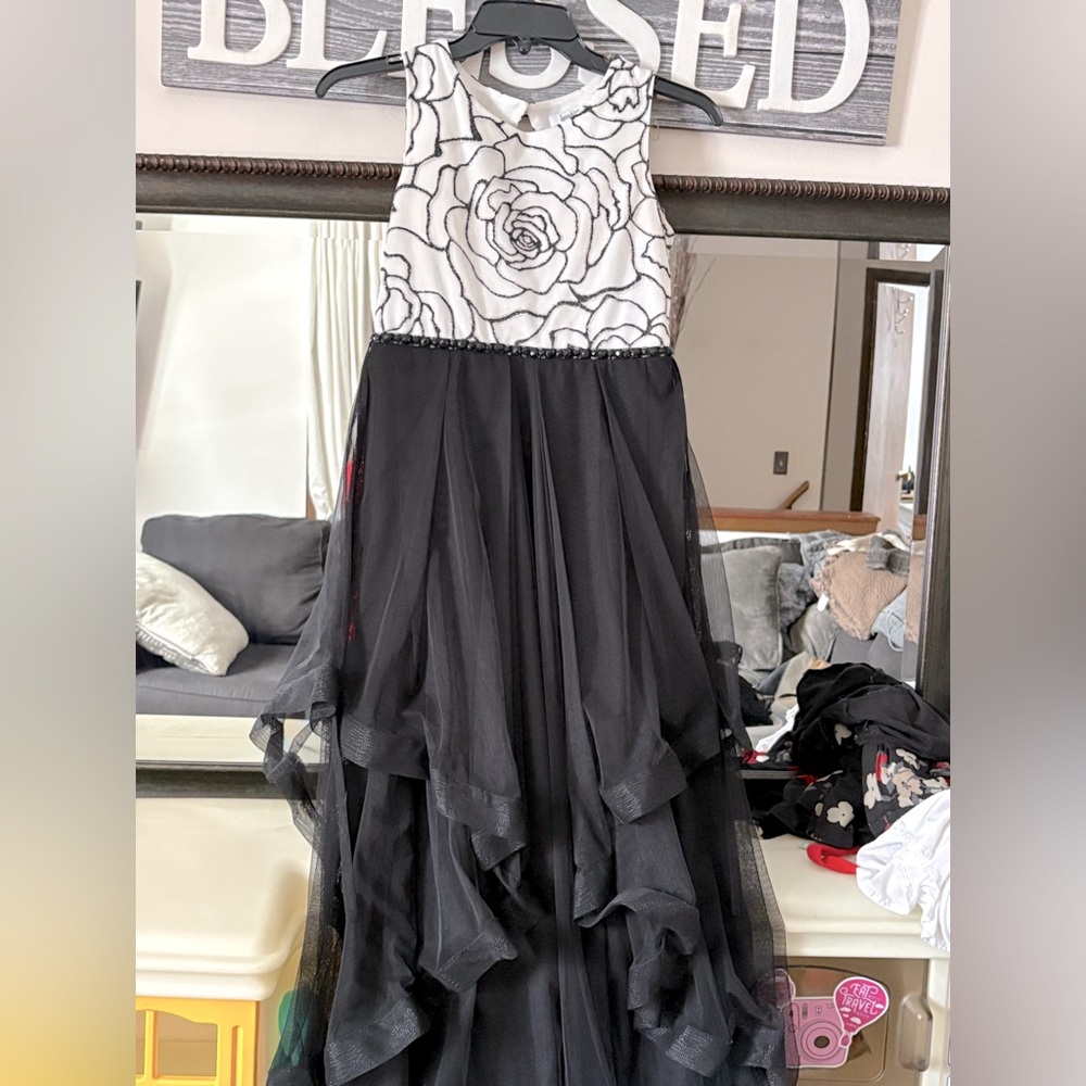 Speachless girls formal dress